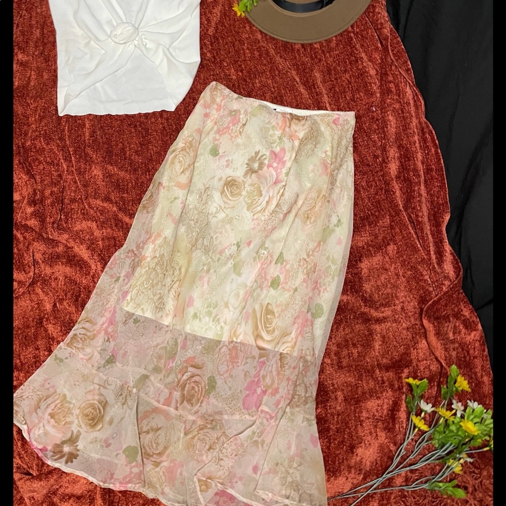 Vintage floral skirt